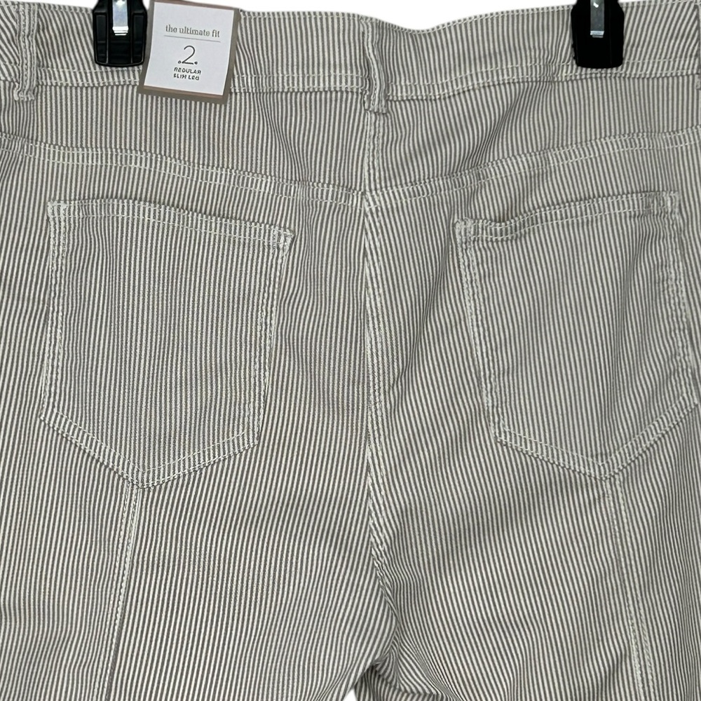 Chico's Pants Striped The Ultimate Fit Flatters Slims Size 2 (12) NEW - Picture 2 of 16